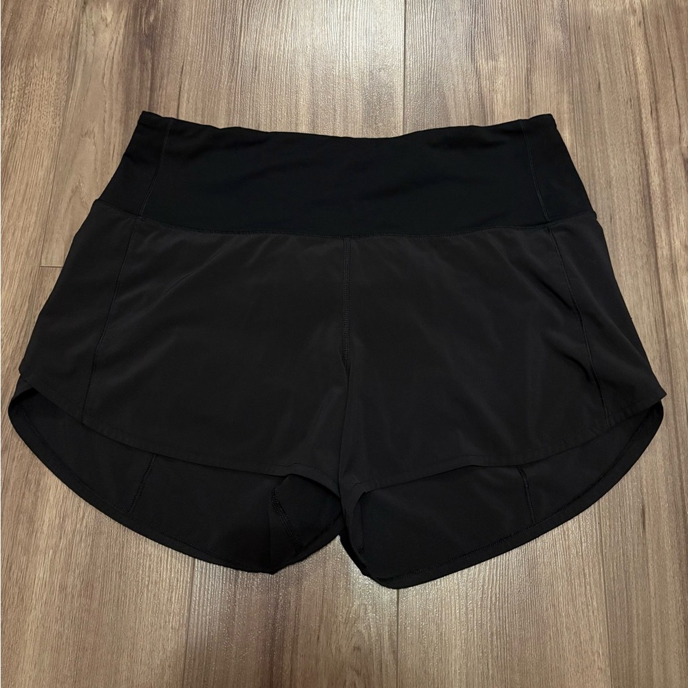 Lululemon Size 8 Shorts